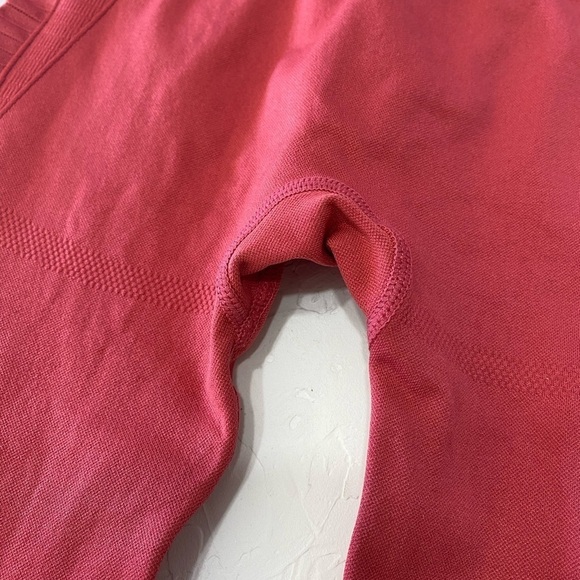 Gymshark Energy Seamless Ankle Crop Leggings - Picture 3 of 11